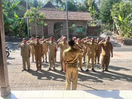 KEGIATAN APEL RUTIN PEMERINTAH KALURAHAN KRAMBILSAWIT